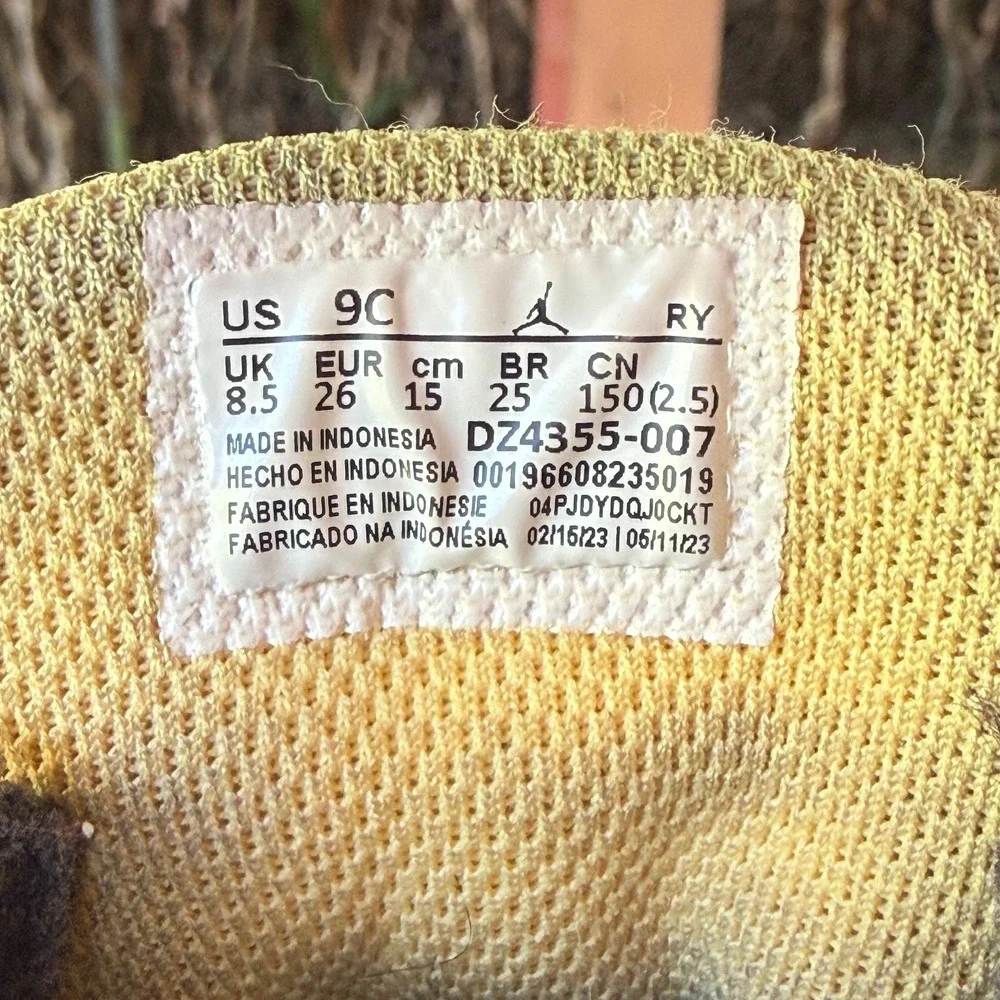 Nike Jordan Stadium 90‎ Toddler 9C DZ4355-007 Grey Black White - Picture 6 of 8